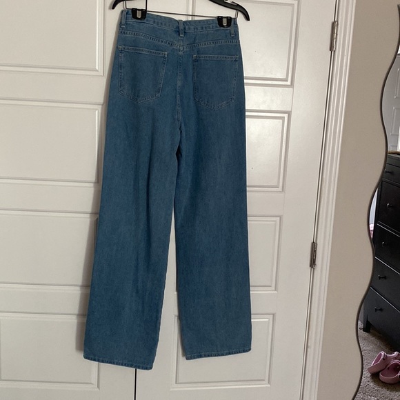 Jeans!! - Picture 4 of 4